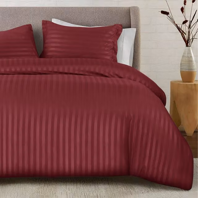 Cotton Passion Red Striped Microfibre Duvet Cover and Pillowcase Set, W/D/H: 200 x 200 cm and 50 x 75 cm