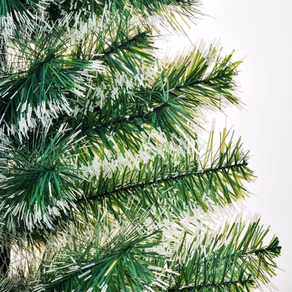 STILVORA Green Artificial Christmas Tree with Metal Stand – 5