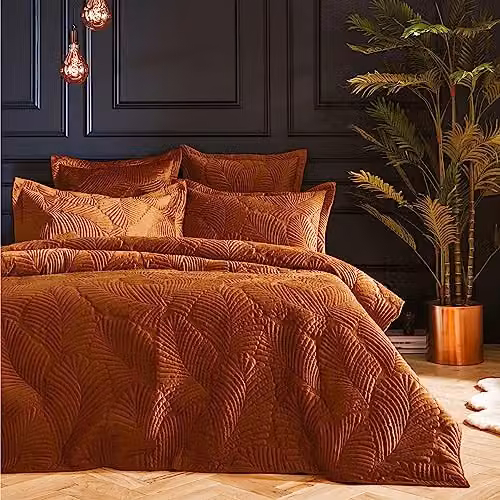 Paoletti Palmeria Quilted Velvet Duvet Cover and Pillowcase Set, Orange, 180x200 cm