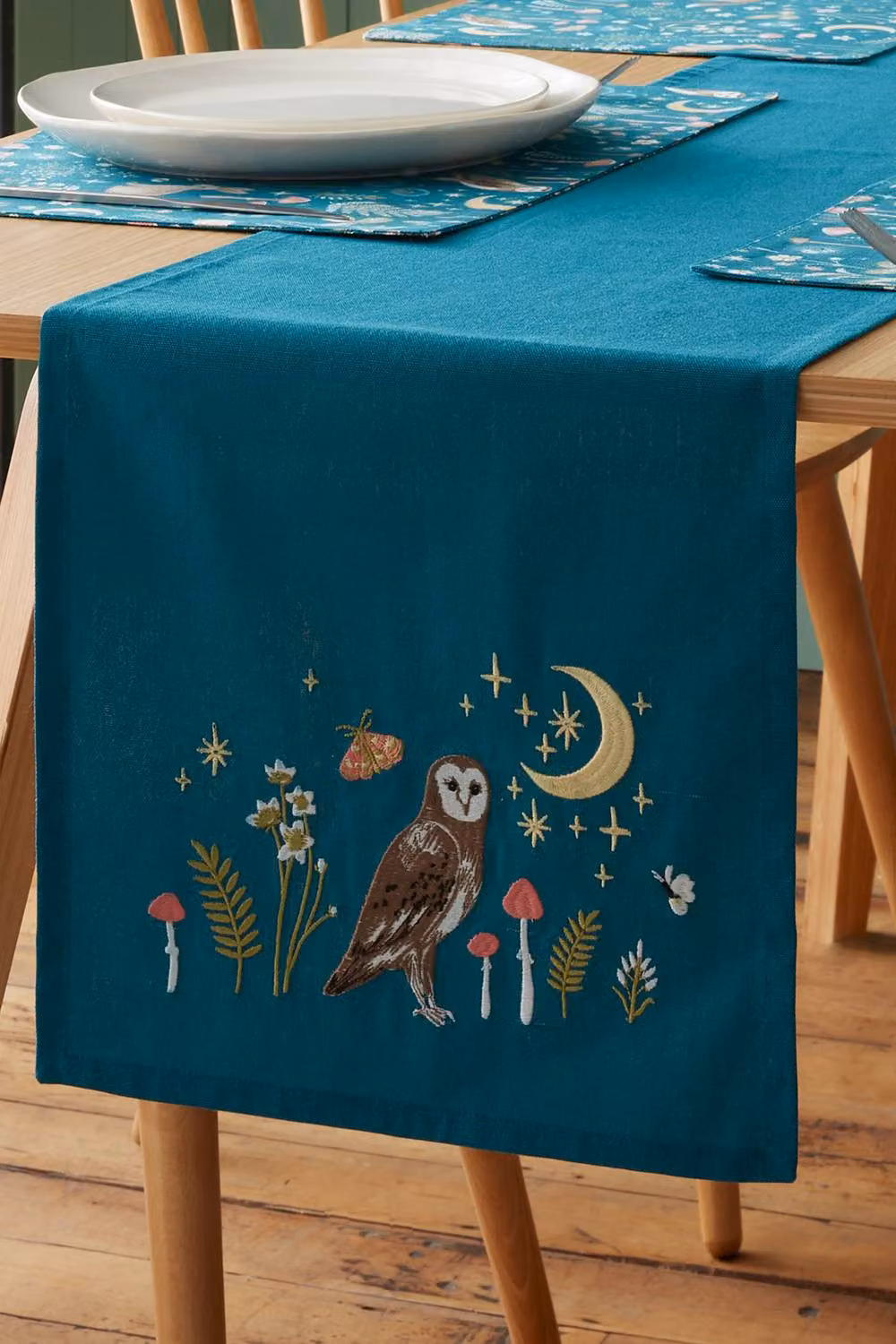Catherine Lansfield Enchanted Twilight Animals Green Cotton Dining Table Runner – 2