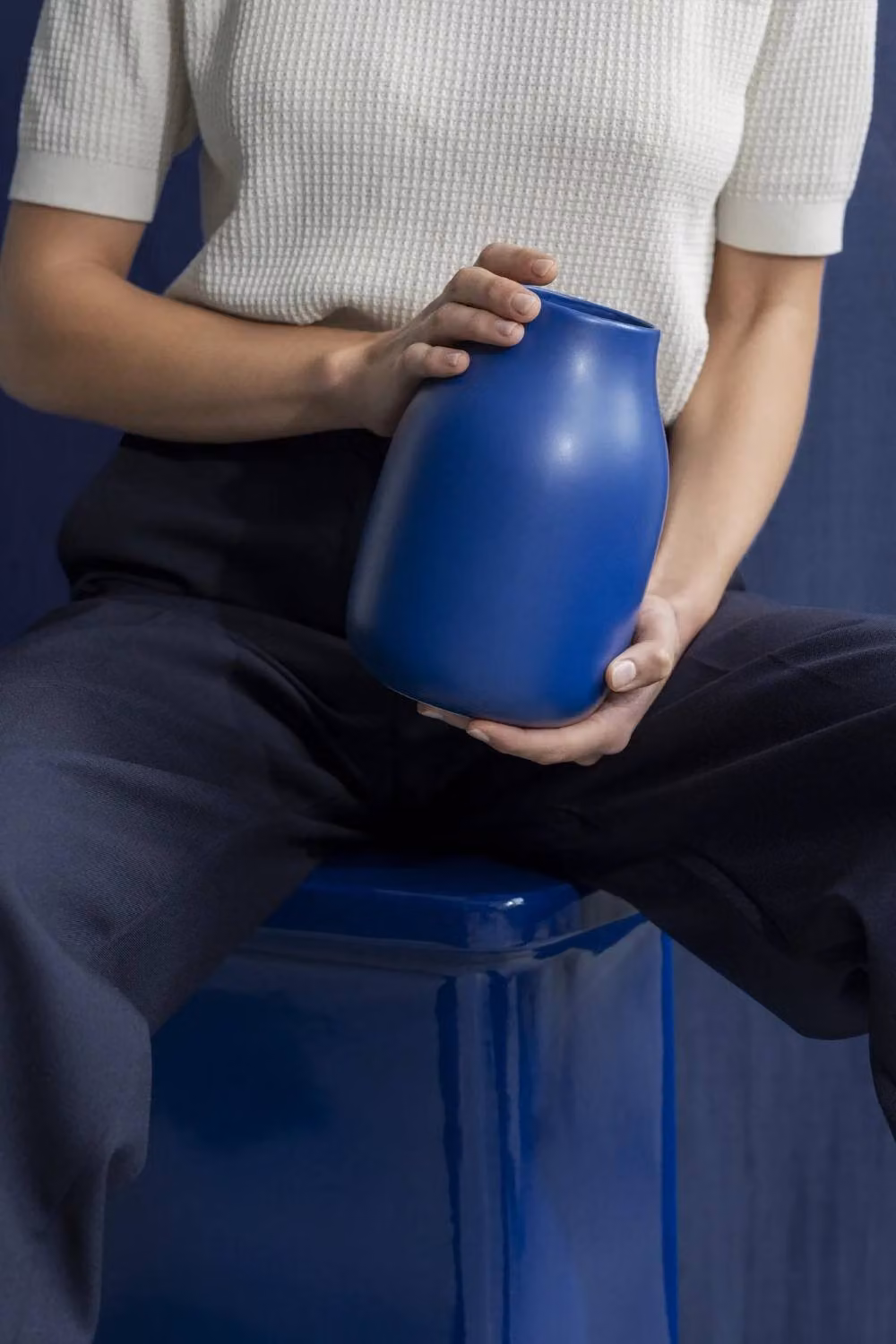 Blomus COLORA Vase Size L in Mazarine Blue Matt Ceramic – 2