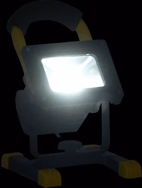 Berkfield Home Rechargeable LED Spotlight with Handle, 30 W, Cool White, Black – 1
