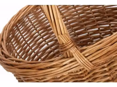 Red Rattan Open Weave Hamper in Brown and Red – 2