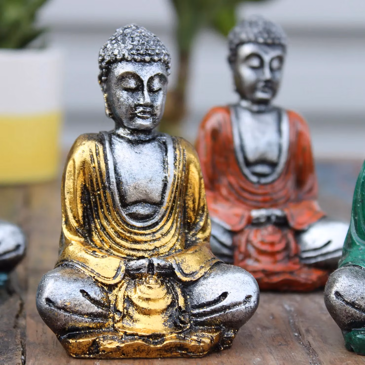 KDMD Silver Mini Buddha Tabletop Ornament, Set of 6, Assorted Colours – 4