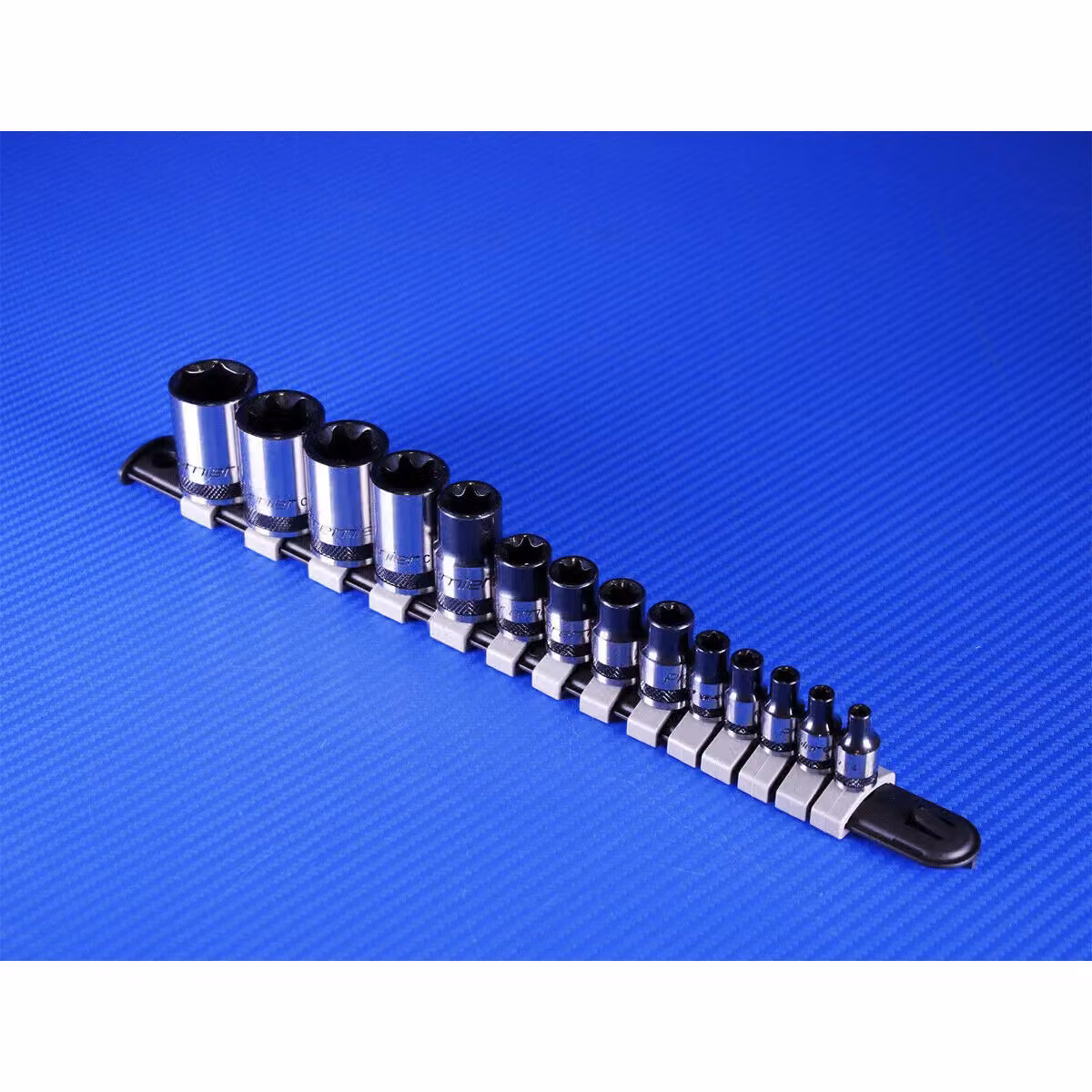 Loops 14 Pack TRX Star Socket Set in Black Chrome – 3