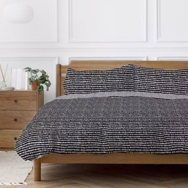 Copenhagen Home Arri Reversible Single Duvet Cover and Pillowcase Set in Blue and Black Graphic Design