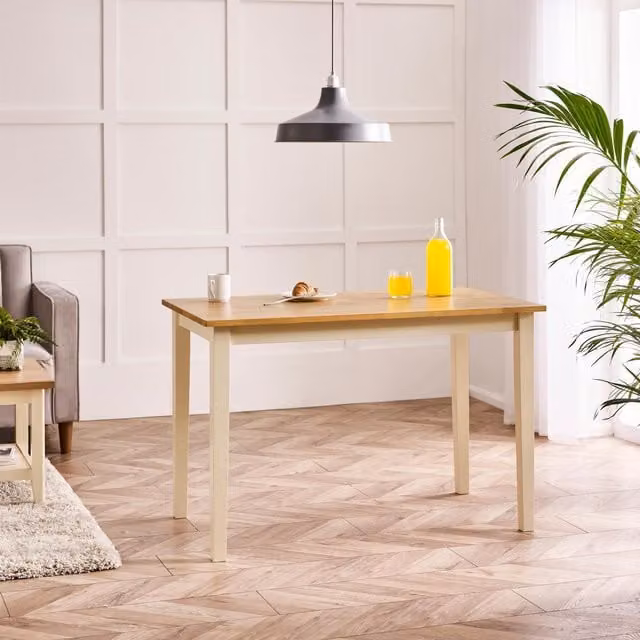 FurnitureboxUK Salcombe Small Rectangular Solid Wood Dining Table with Oak Effect Top and Cream Legs in Light Oak