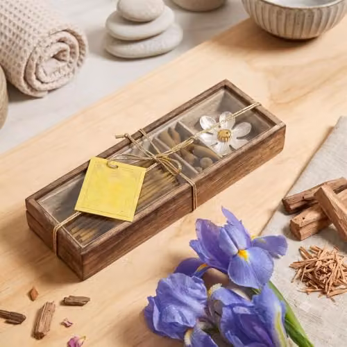 Homescapes Luxury Zen Incense Gift Set with Wood and Metal Holder, Sticks and Cones in Yellow – 3