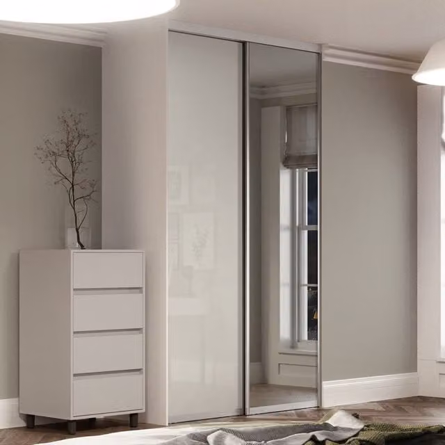 Spacepro Contour Sliding Door Kit with Silver Frame and Arctic White Glass and Mirror, 762mm