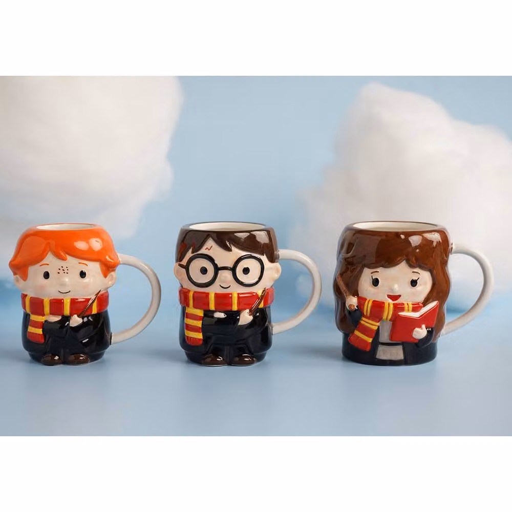 Warner Bros Harry Potter Back to Hogwarts 3D Ceramic Mug in Brown and Multicolour – 3