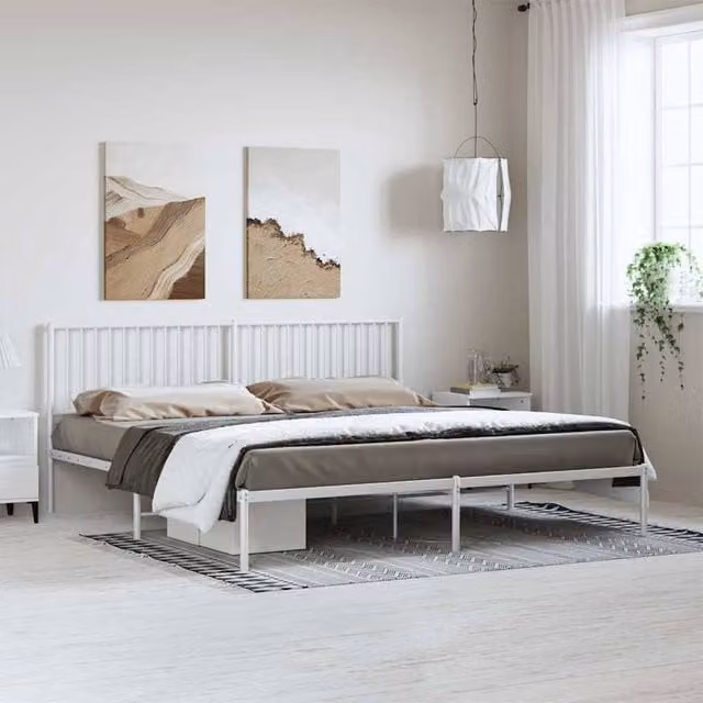 Berkfield Home Metal Bed Frame with Headboard in White, W/D/H: 193 x 198 x 90.5 cm – 1