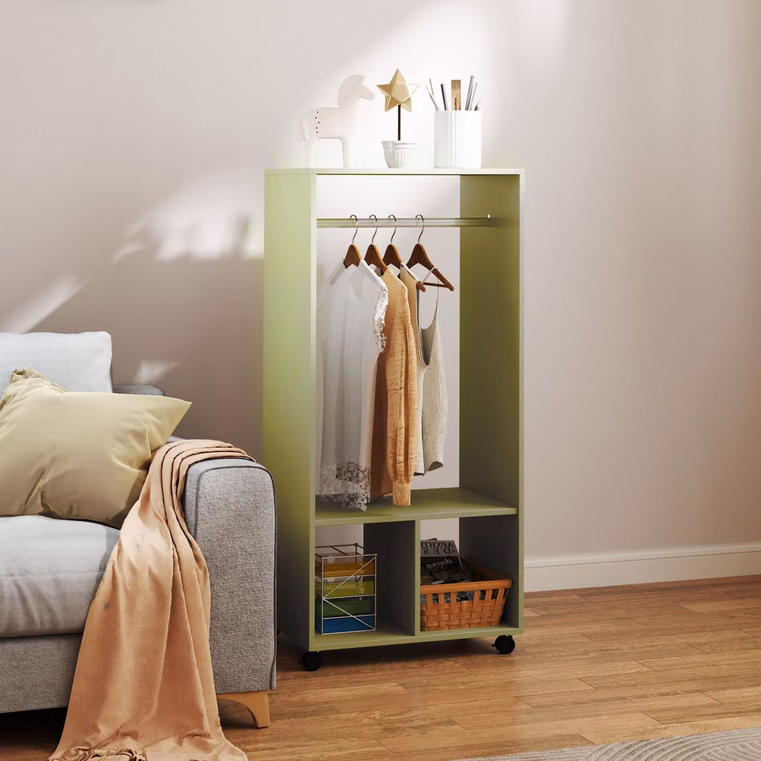 HOMCOM Open Wardrobe with Clothes Rail and Storage Shelves, Mobile Garment Rack in Green – 2