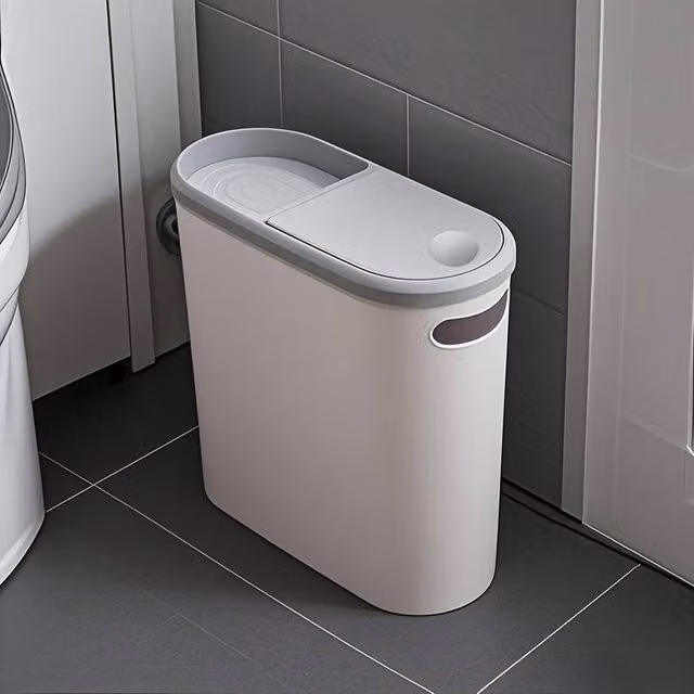 Kelvenix White Plastic Waste Bin with Lid