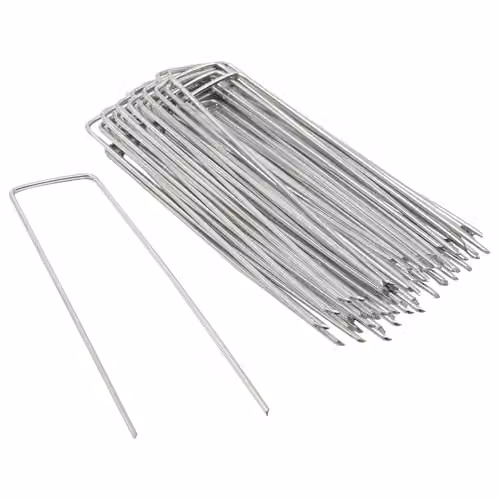 Harbour Housewares U-Shaped Galvanised Steel Weed Control Membrane Pegs in Silver – 1