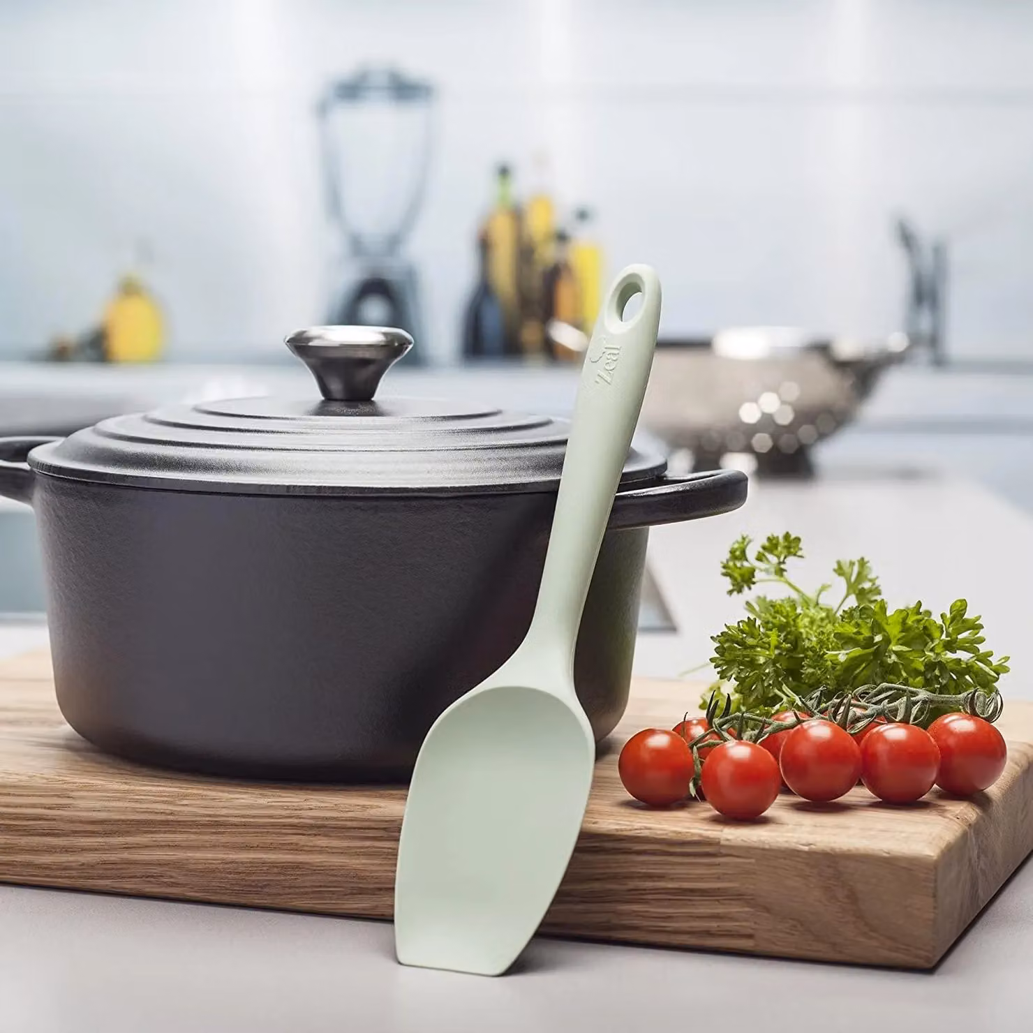 Zeal Silicone Non-Scratch Spatula Spoon in Green, 26 cm – 2
