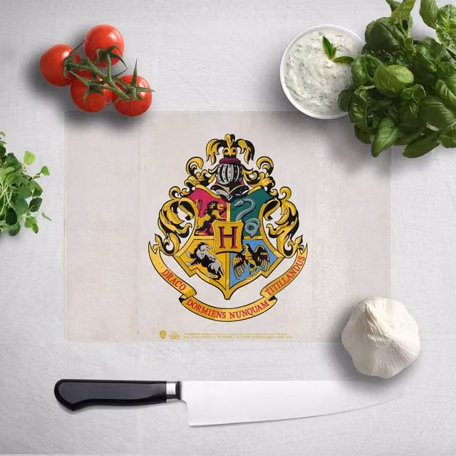 Zavvi Harry Potter Hogwarts Multicolour Glass Rectangular Chopping Board W: 40.0 cm, H: 30.0 cm, D: 1.0 cm