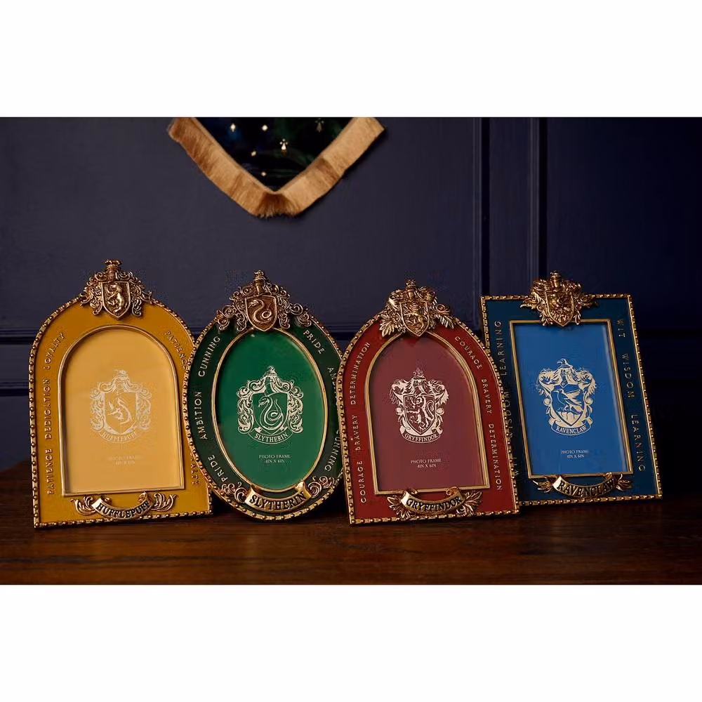 Warner Bros Harry Potter Alumni Single Rectangular Tabletop Photo Frame in Red – 5