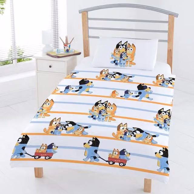 Bluey Childrens Reversible Striped Cotton Duvet Cover and Pillowcase Set in Blue, Yellow and White