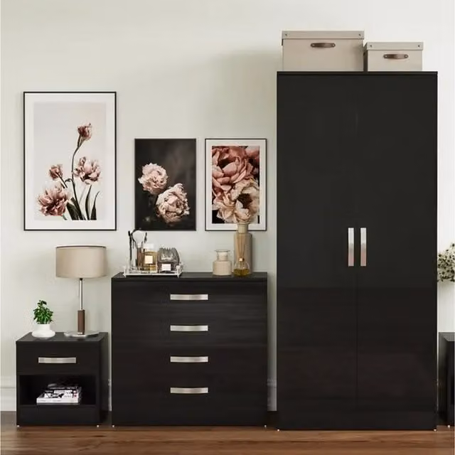 Vida Designs Hulio Trio Bedroom Set in Black