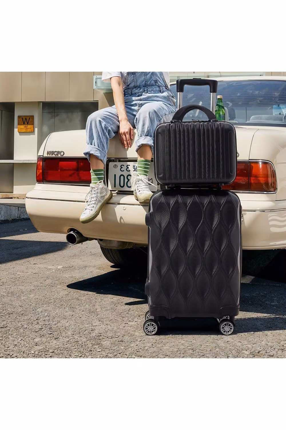 SHEONLY 2-Piece Hard Shell Travel Suitcase Luggage Set in Black – 2