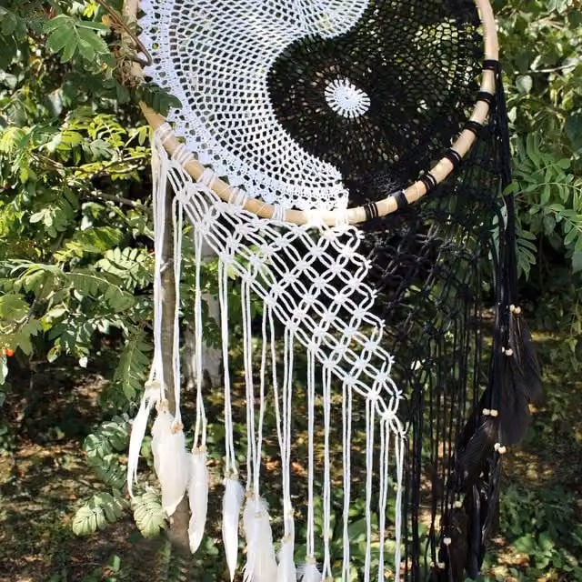KDMK Bali Dream Catchers Extra Large Ying Yang Hanging Textile Decor in White and Black