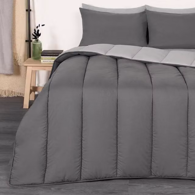 OHS Silver Grey 10.5 Tog Hollow Fibre Duvet and Pillowcase Set