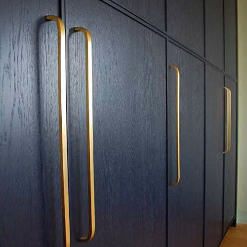 Pushka Home Solid Brass Curved Bar Handle in Brushed Gold, Hole Centre: 448mm – 3