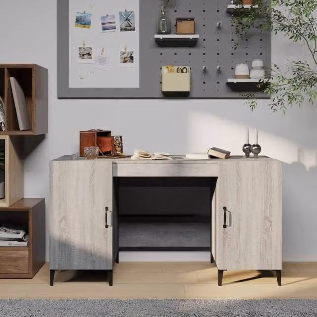 Berkfield Home Computer Desk in Grey Sonoma, W/D/H: 140 x 50 x 75 cm – 1