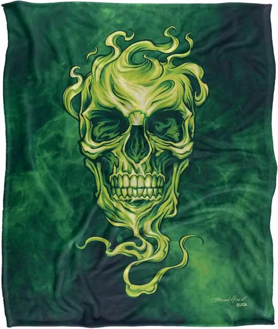 JQ Licensing Ba-Jp Glowing Green Skull Super Soft Fleece Throw Blanket in White, W: 152 cm, D: 127 cm – 5