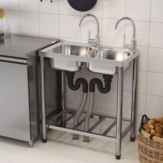 Livingandhome Freestanding Stainless Steel Kitchen Sink with Dual Bowls in Silver