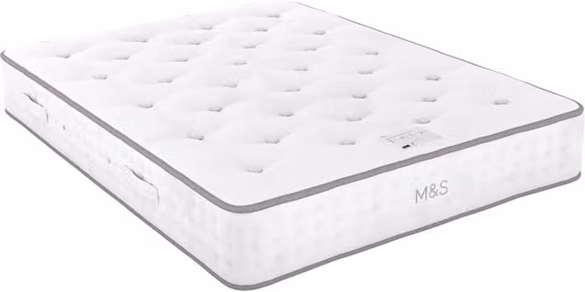 M&S 2500 British Wool Pocket Spring Medium Mattress, White, W/D/H: 180 x 200 x 25 cm