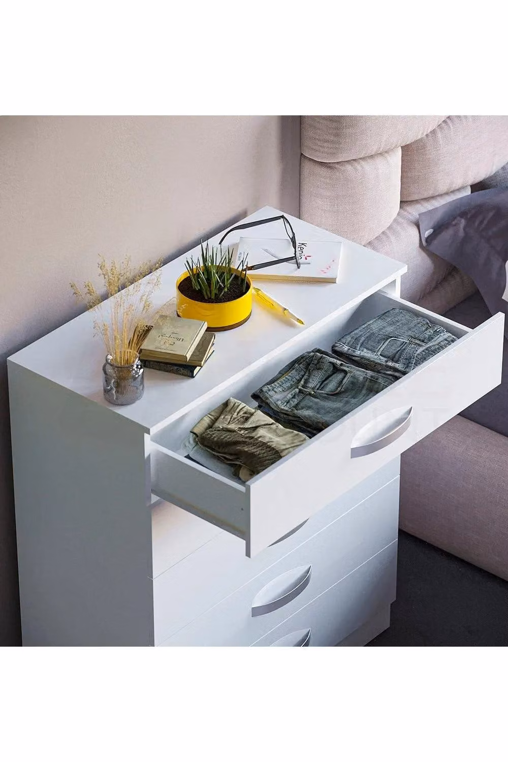 Vida Designs Hulio 5 Drawer Chest of Drawers in White – 3