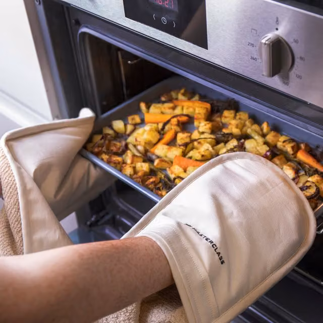 MasterClass Cotton Oven Glove in Beige and Yellow
