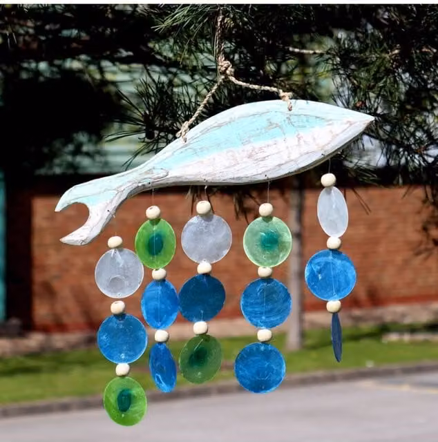 KDMD Aqua Fish Carving with Copis Drop Multicolour Wood Marine-Inspired Tabletop Decor – 1