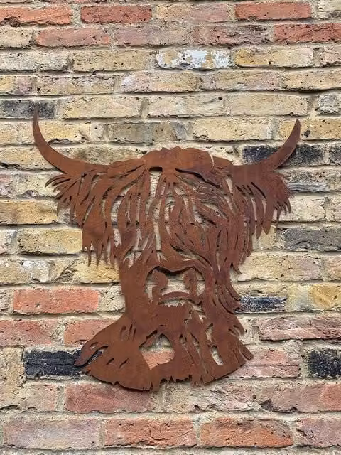 Inspirational Gifting Rustic Highland Cow Metal Garden Wall Art Plaque, Brown, 72 x 72 cm