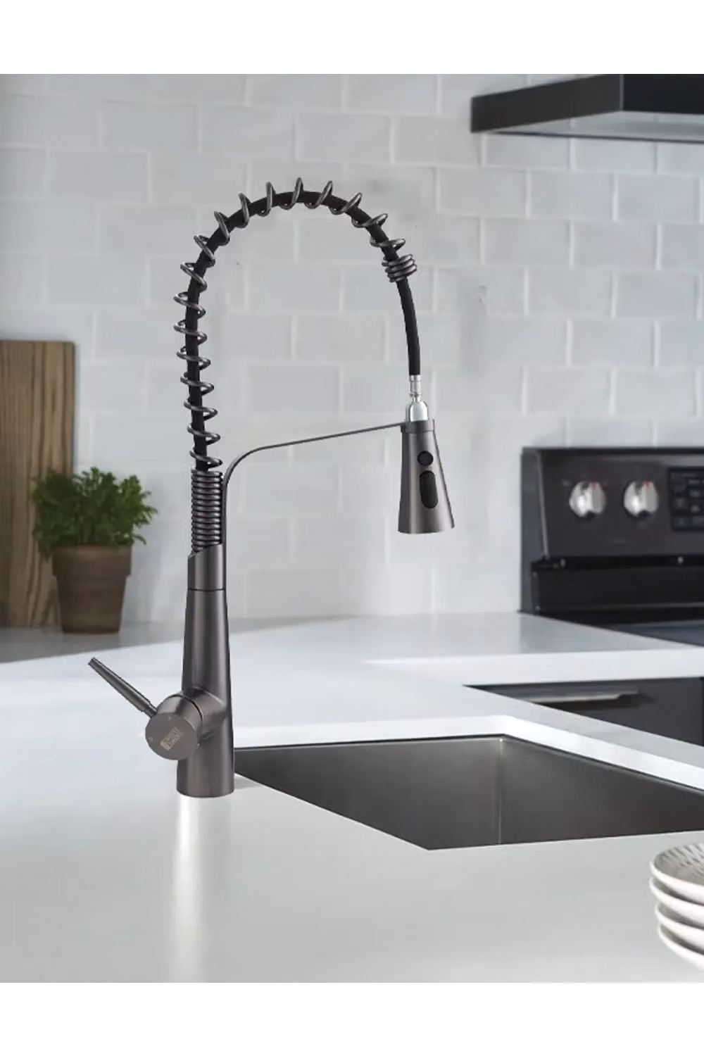 Living and Home Pre-rinse Pull Down Kitchen Faucet with Pull-out Hose and Spray Function in Gunmetal Grey – 3