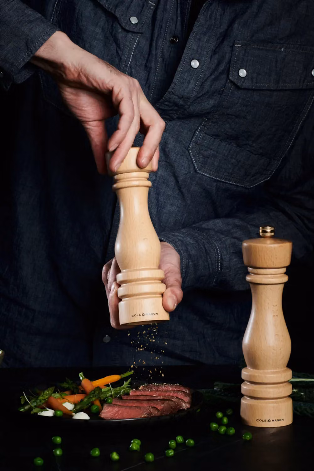 Cole & Mason London Beech Wood Salt and Pepper Mill Set in Beige, H 22 cm – 3