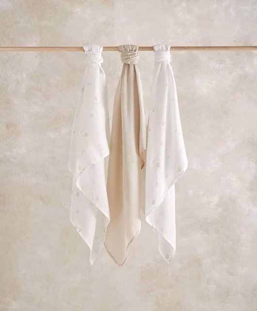 Mamas & Papas Large Muslin Squares 3 Pack in Sand and White