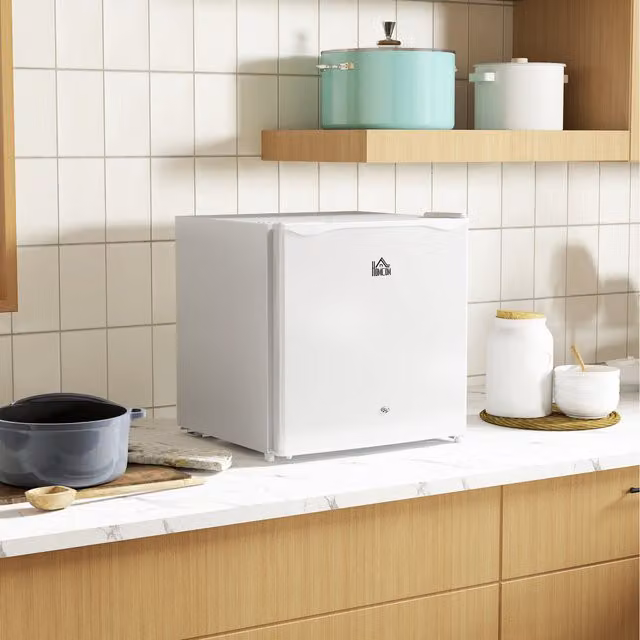 HOMCOM 46 Litre Table Top Mini Fridge with Chiller Box and Lock, Cream
