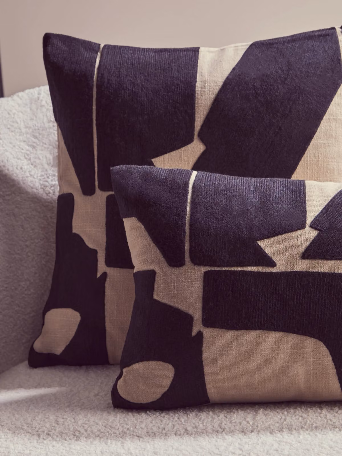 Orsina Bosie Ozella Rectangular Cotton Cushion in Black and Beige – 4