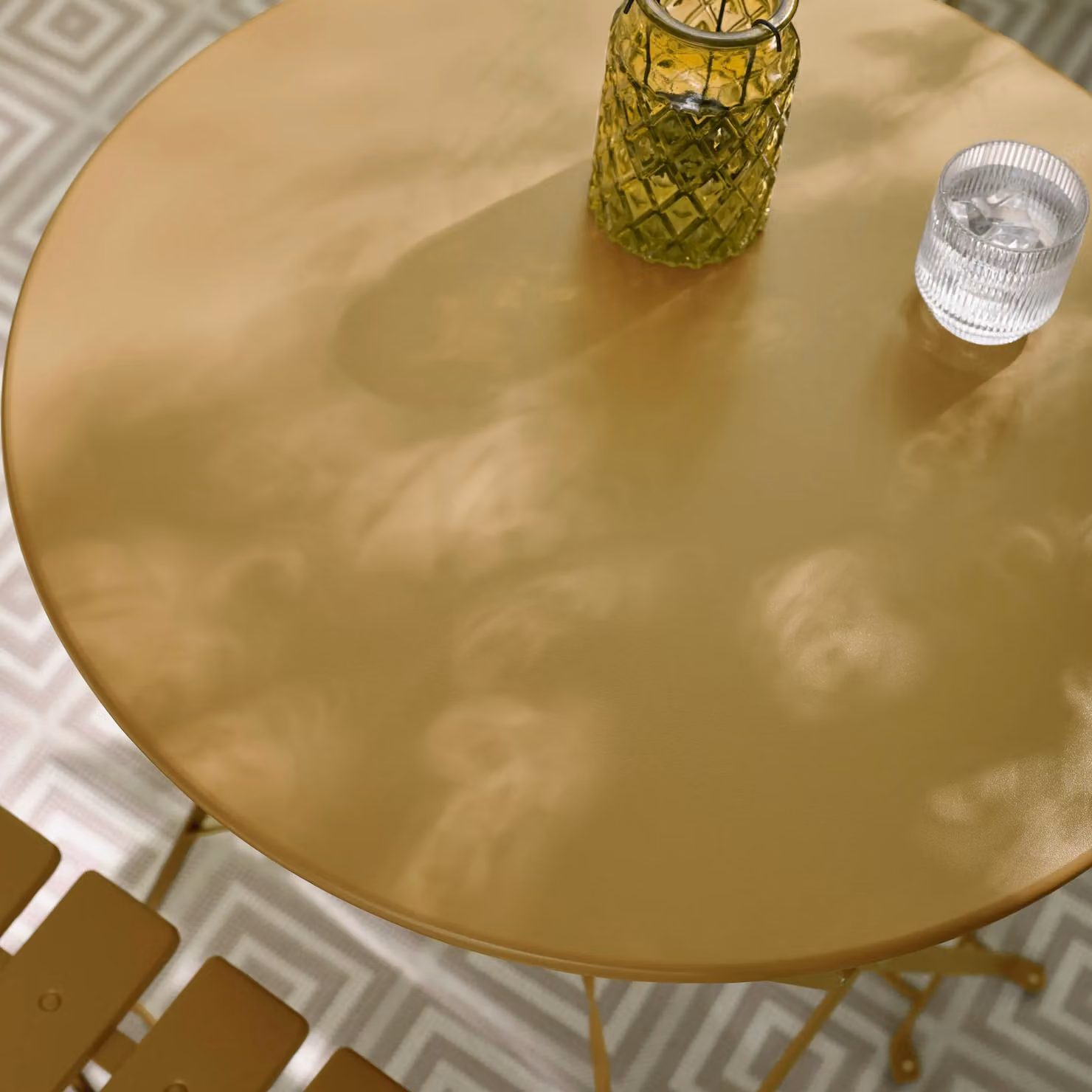 FurnitureboxUK Cabo 2 Seater Metal Bistro Set with Round Table in Yellow – 2