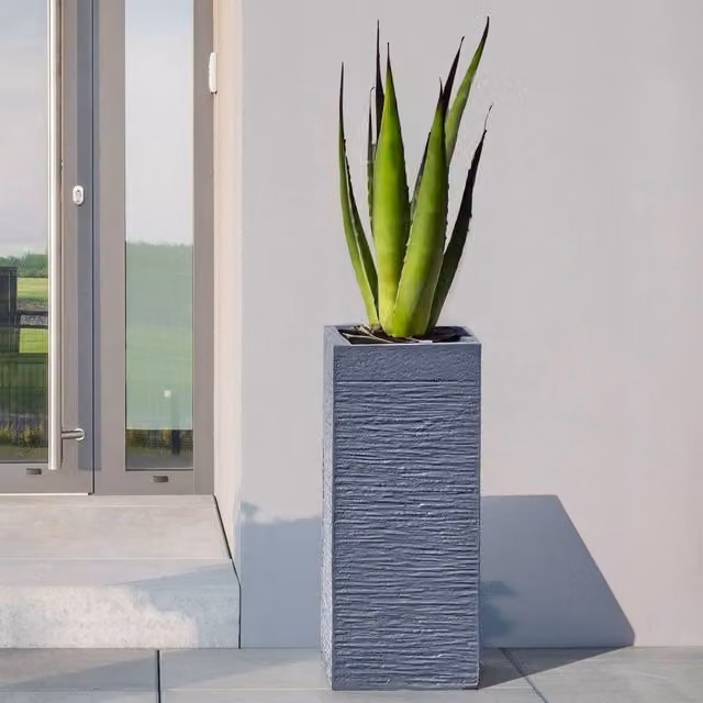Wyld and Coco Fibre Clay Tall Square Planter in Dark Grey, W/D/H: 26.0 x 26.0 x 60.0 cm – 1