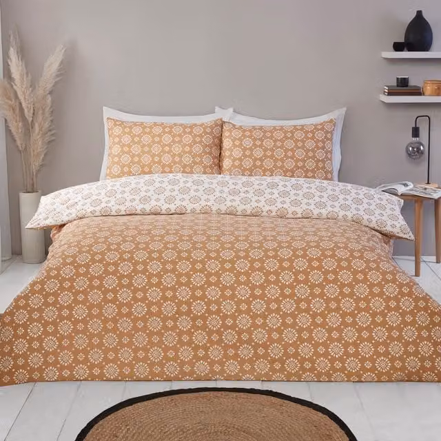 Divante Sierra Geo Reversible Graphic Duvet Set in Yellow and Orange, 90 x 200 cm