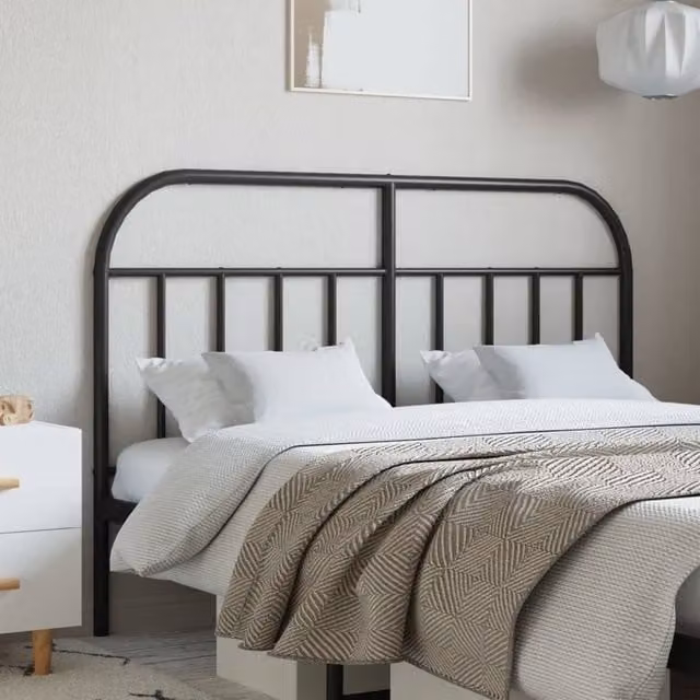 Berkfield Home Classic Metal Headboard in Black, Width: 140 cm – 1