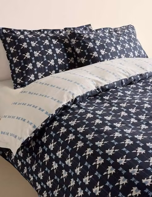 M&S Pure Cotton Geometric Shibori Inspired Bedding Set, Blue, W: 140 cm, L: 200 cm