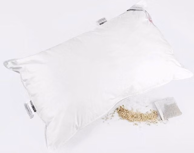 Homescapes White Super Microfibre Camomile Pillow with Dried Camomile Insert
