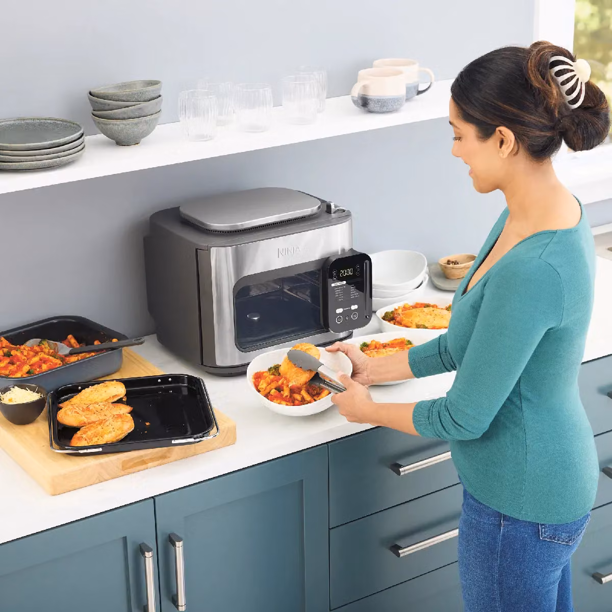 Ninja Combi 12-in-1 Multi-Cooker, Oven and Air Fryer SFP700UK in Grey – 4