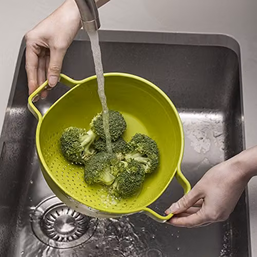Zeal Drain and Serve Colander with Kitchen Tongs Set in Green – 3