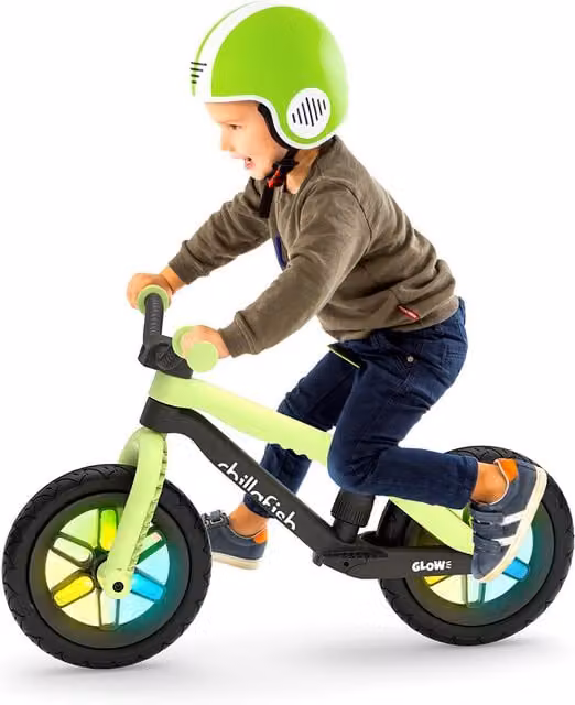 Chillafish Bmxie Glow Balance Bike in Green