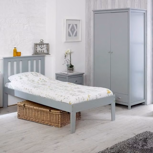 Captains TM Shabby Chic Lacquered Solid Wood Bed Frame in Grey, W/D/H: 120 x 200 cm